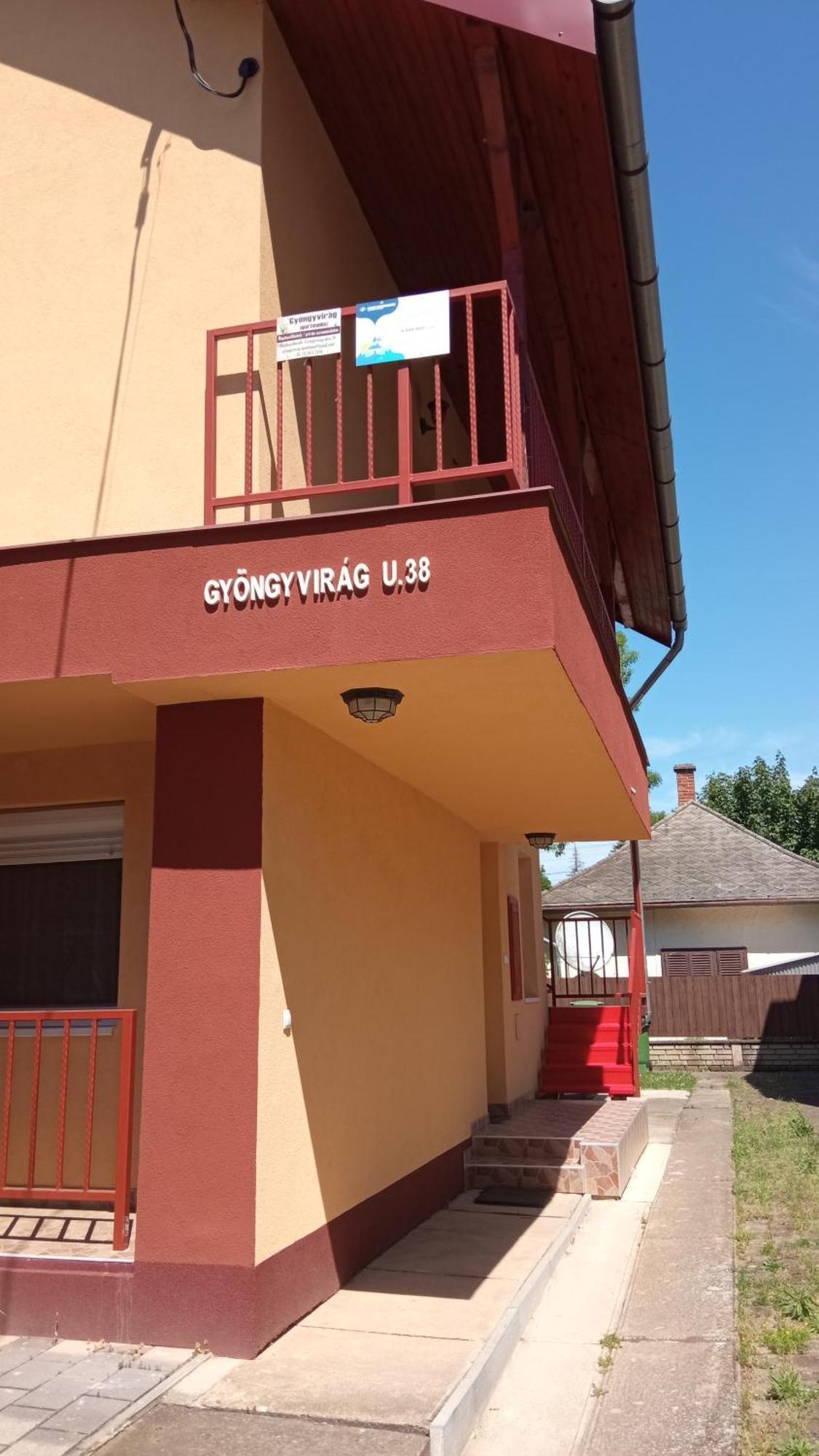Gyöngyvirág Apartmanház Hajduszoboszlo Exterior foto